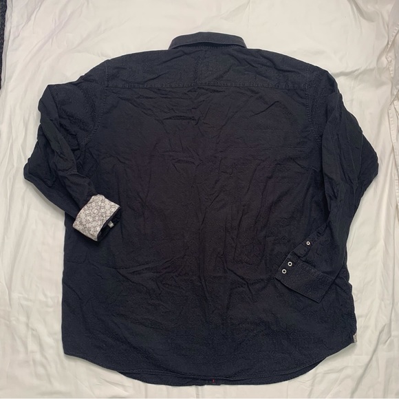 Black patterned Robert Graham Button up Shirt - Picture 2 of 7